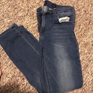 Lucky brand skinny jeans